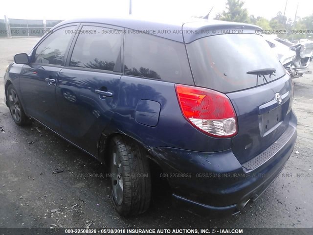 2T1KR32E43C005950 - 2003 TOYOTA COROLLA MATRIX XR BLUE photo 3