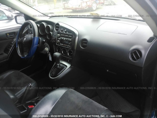 2T1KR32E43C005950 - 2003 TOYOTA COROLLA MATRIX XR BLUE photo 5