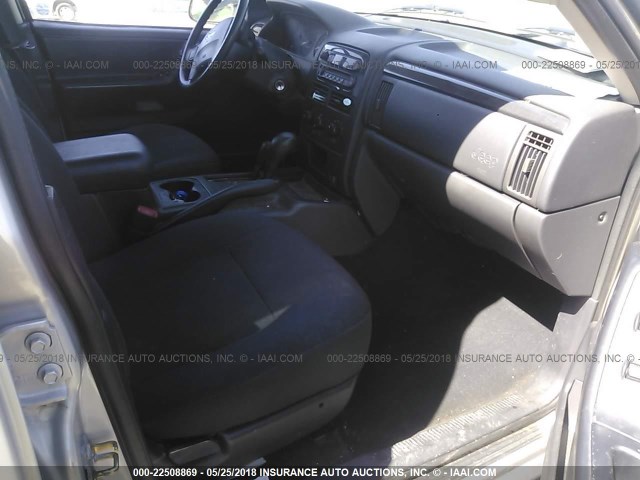 1J4GW48S44C151304 - 2004 JEEP GRAND CHEROKEE LAREDO/COLUMBIA/FREEDOM 银色 照片 5