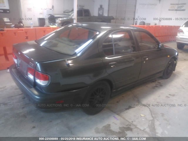 JNKCP11A1XT008234 - 1999 INFINITI G20 GREEN photo 4