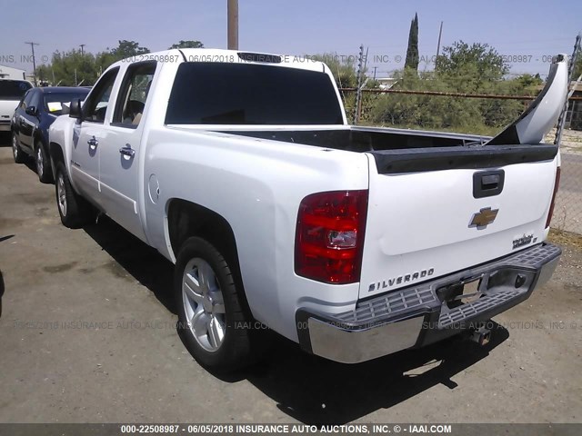 3GCEC13J47G507125 - 2007 CHEVROLET SILVERADO C1500 CREW CAB WHITE photo 2