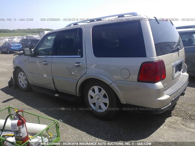 5LMFU28566LJ16975 - 2006 LINCOLN NAVIGATOR BEIGE photo 3