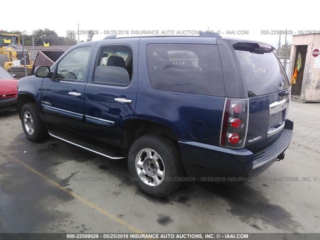 1GKFK63827J317408 - 2007 GMC YUKON DENALI BLUE photo 3