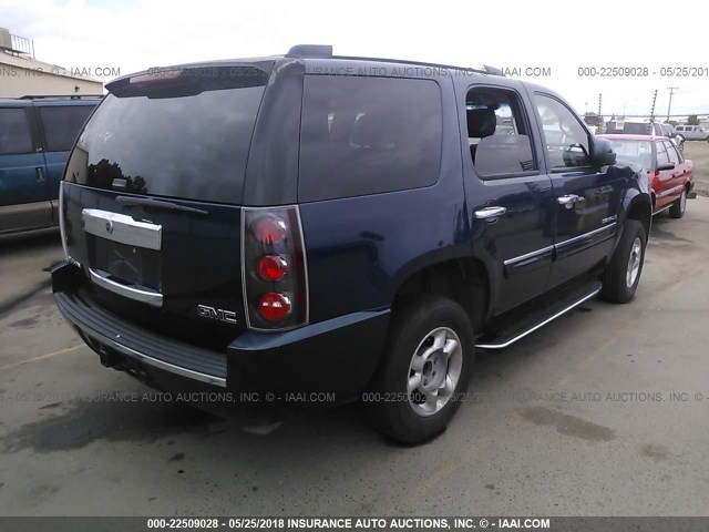 1GKFK63827J317408 - 2007 GMC YUKON DENALI BLUE photo 4