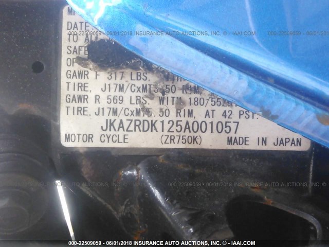 JKAZRDK125A001057 - 2005 KAWASAKI ZR750 K1 BLUE photo 10