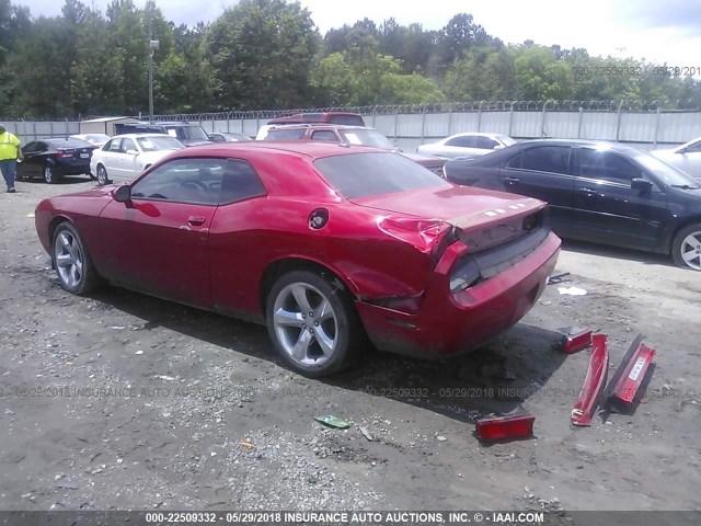 2C3CDYAG6DH604380 - 2013 DODGE CHALLENGER SXT RED photo 3