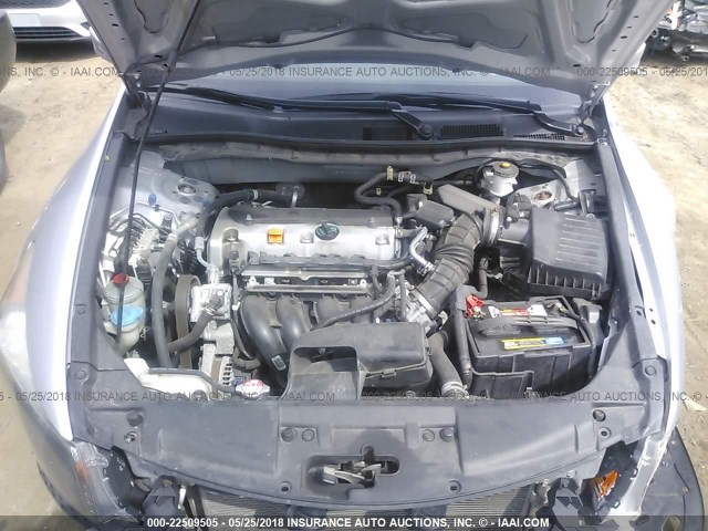 1HGCP26408A013000 - 2008 HONDA ACCORD LXP SILVER photo 10