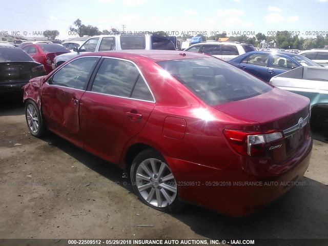 4T4BF1FK0ER338926 - 2014 TOYOTA CAMRY L/SE/LE/XLE 红色 照片 3