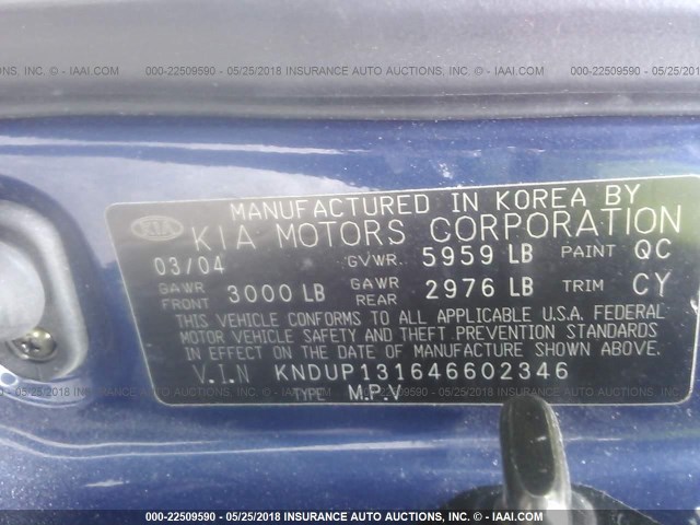 KNDUP131646602346 - 2004 KIA SEDONA EX/LX BLUE photo 9