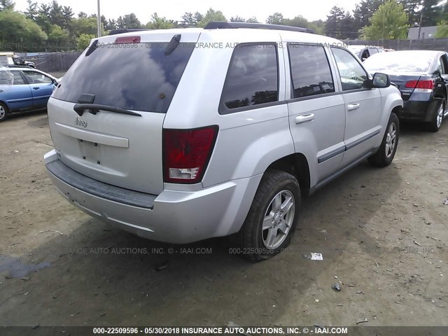 1J8GS48K57C544873 - 2007 JEEP GRAND CHEROKEE LAREDO/COLUMBIA/FREEDOM GRAY photo 4