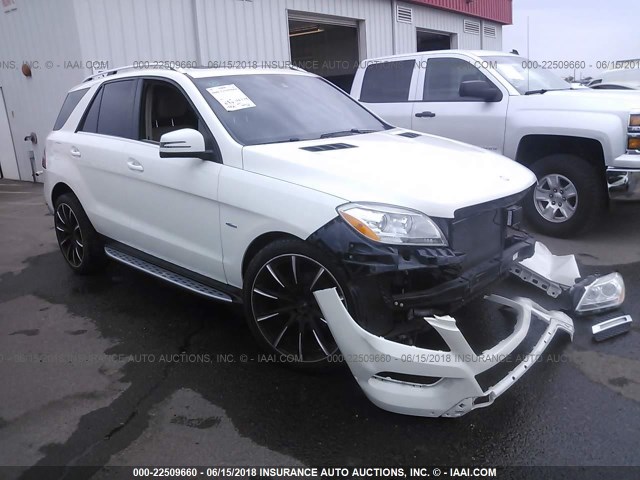 4JGDA5HB4CA026998 - 2012 MERCEDES-BENZ ML 350 4MATIC WHITE photo 1