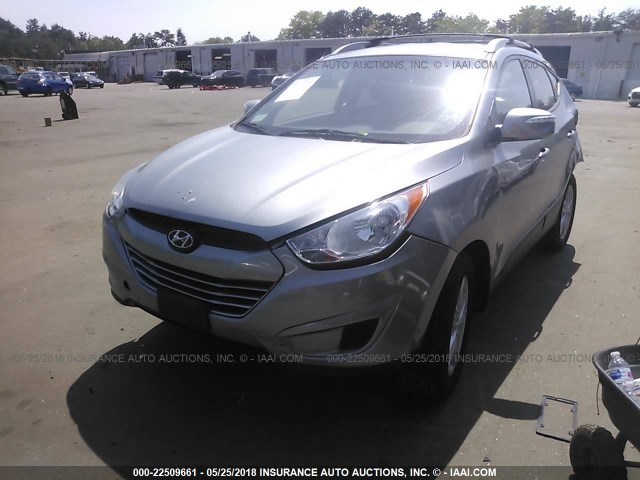 KM8JUCAC7CU419345 - 2012 HYUNDAI TUCSON GLS/LIMITED GRAY photo 2