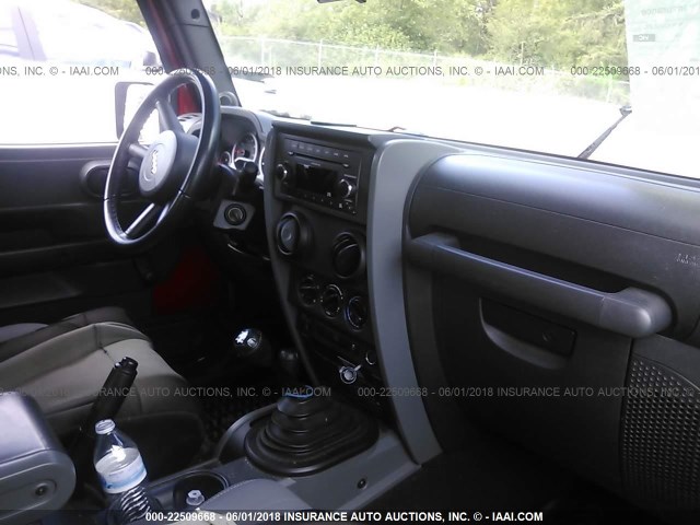 1J4AA2D13AL217715 - 2010 JEEP WRANGLER SPORT 红色 照片 5