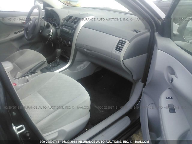 JTDBL40E29J035889 - 2009 TOYOTA COROLLA LE/XLE GRAY photo 5