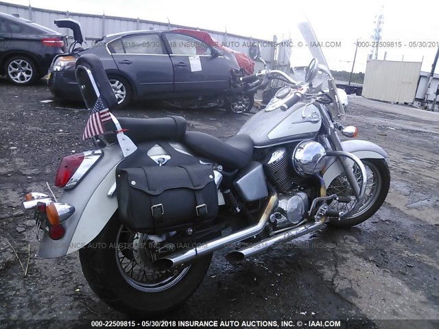 JH2RC44691M452809 - 2001 HONDA VT750 CD2 银色 照片 4