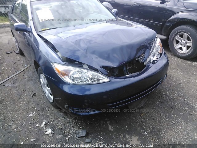 4T1BE30KX4U280081 - 2004 TOYOTA CAMRY LE/XLE/SE ლურჯი ფოტო 6