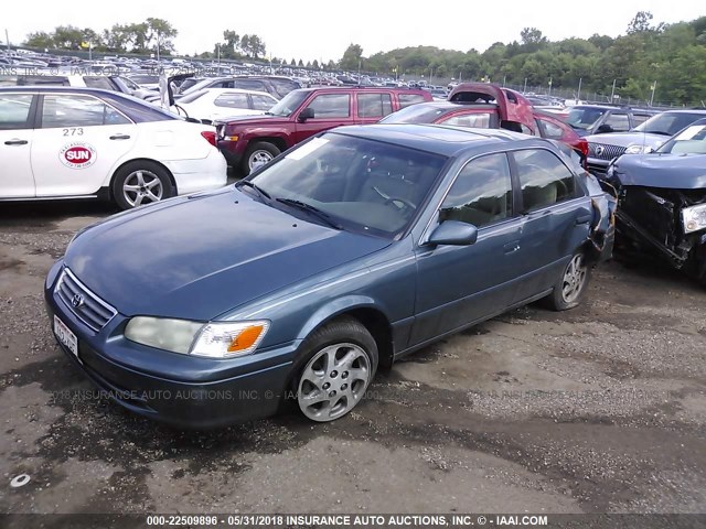 4T1BG22K1YU981163 - 2000 TOYOTA CAMRY CE/LE/XLE 青色 照片 2