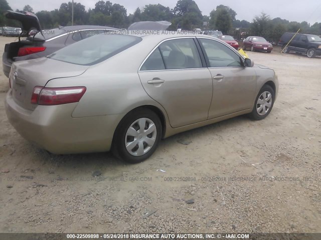 4T1BE46K47U032443 - 2007 TOYOTA CAMRY NEW GENERAT CE/LE/XLE/SE TAN photo 4