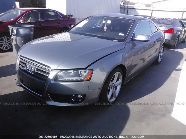 WAULFAFR7AA008290 - 2010 AUDI A5 PREMIUM PLUS GRAY photo 2