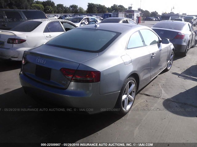 WAULFAFR7AA008290 - 2010 AUDI A5 PREMIUM PLUS GRAY photo 4