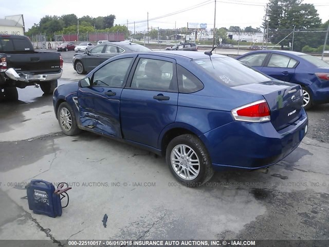 1FAHP35N98W211636 - 2008 FORD FOCUS SE/SEL/SES BLUE photo 3