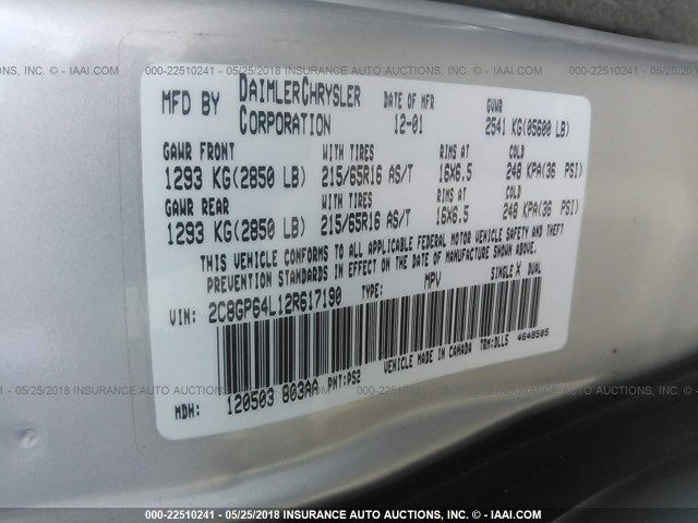 2C8GP64L12R617190 - 2002 CHRYSLER TOWN & COUNTRY LIMITED SILVER photo 9