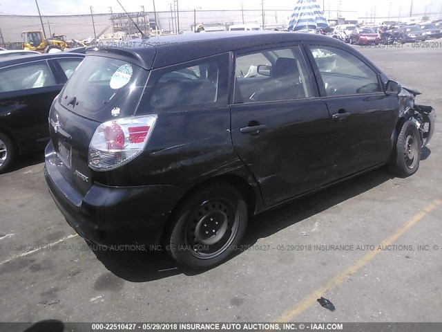 2T1KR32E68C693490 - 2008 TOYOTA COROLLA MATRIX XR BLACK photo 4