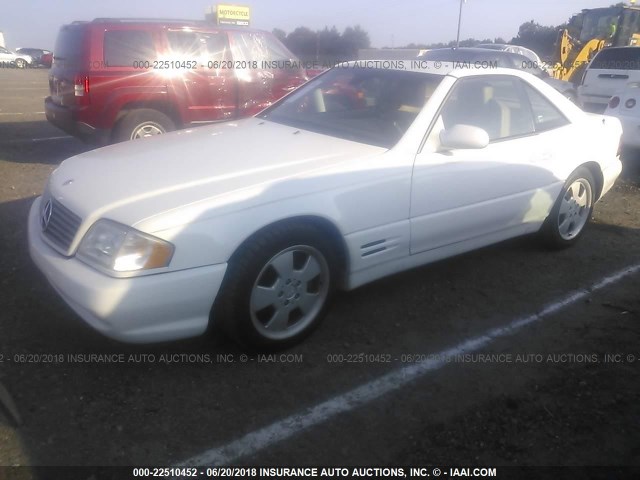 WDBFA68F8YF193895 - 2000 MERCEDES-BENZ SL 500 WHITE photo 2