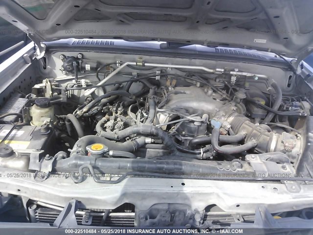 5N1ED28T54C686685 - 2004 NISSAN XTERRA XE/SE SILVER photo 10