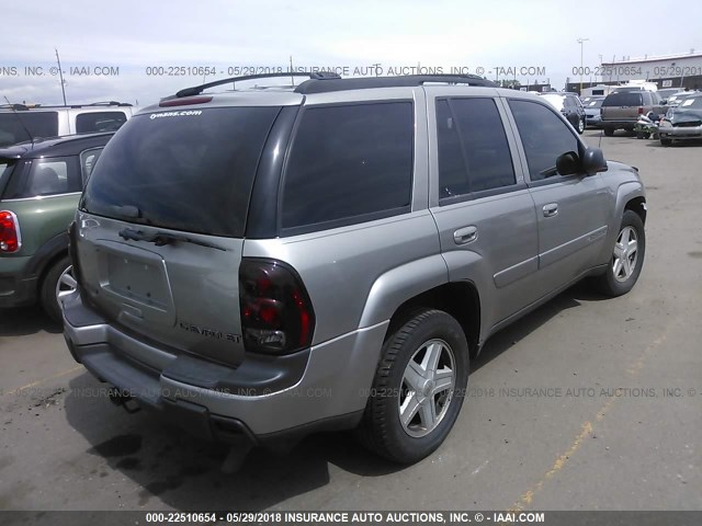 1GNDT13S022405625 - 2002 CHEVROLET TRAILBLAZER  TAN photo 4