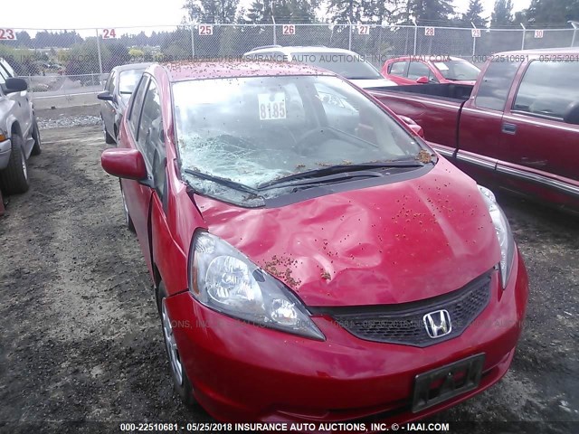 JHMGE8H38DC068465 - 2013 HONDA FIT RED photo 6