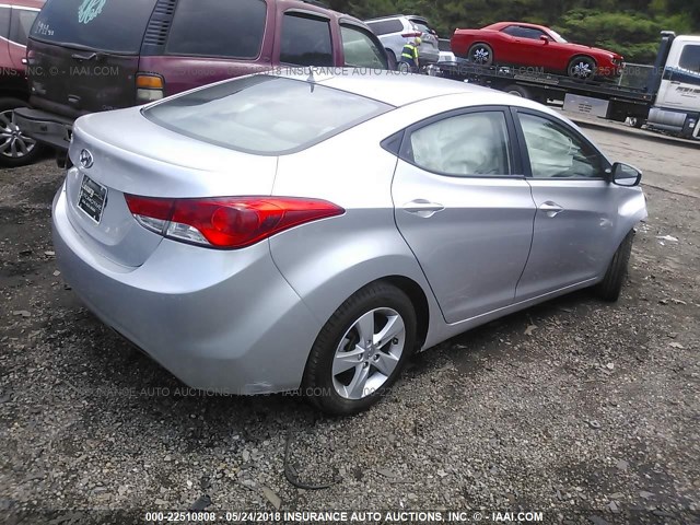 5NPDH4AE4DH348825 - 2013 HYUNDAI ELANTRA GLS/LIMITED SILVER photo 4