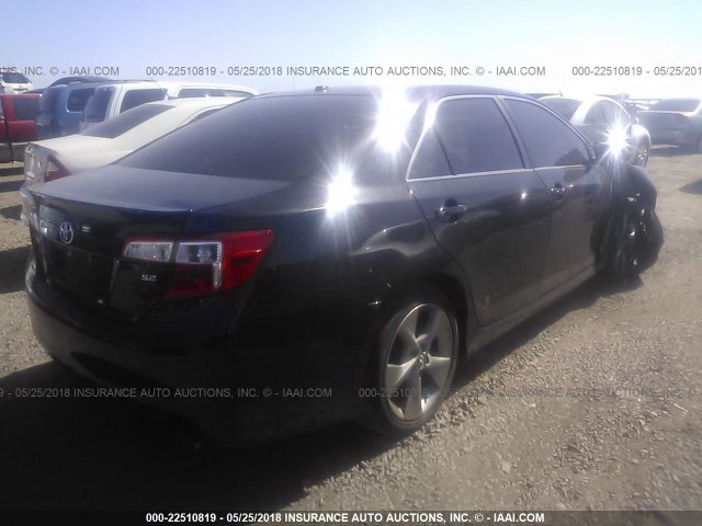 4T1BF1FK5CU159742 - 2012 TOYOTA CAMRY SE/LE/XLE BLACK photo 4