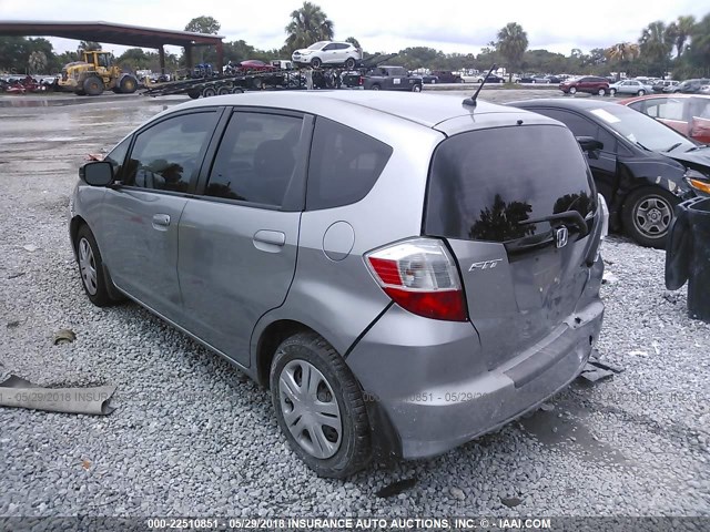 JHMGE8H20AS024744 - 2010 HONDA FIT SILVER photo 3