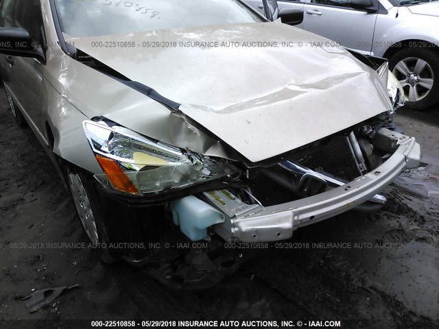 1HGCM56107A173148 - 2007 HONDA ACCORD VALUE GOLD photo 6