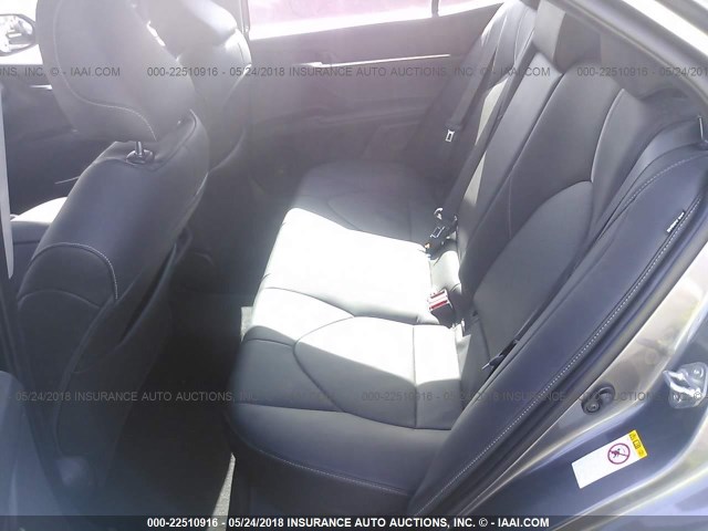 4T1BZ1HK7JU001114 - 2018 TOYOTA CAMRY XSE/XLE 灰色 照片 8