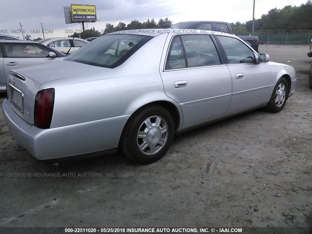 1G6KD54YX3U271755 - 2003 CADILLAC DEVILLE SILVER photo 4