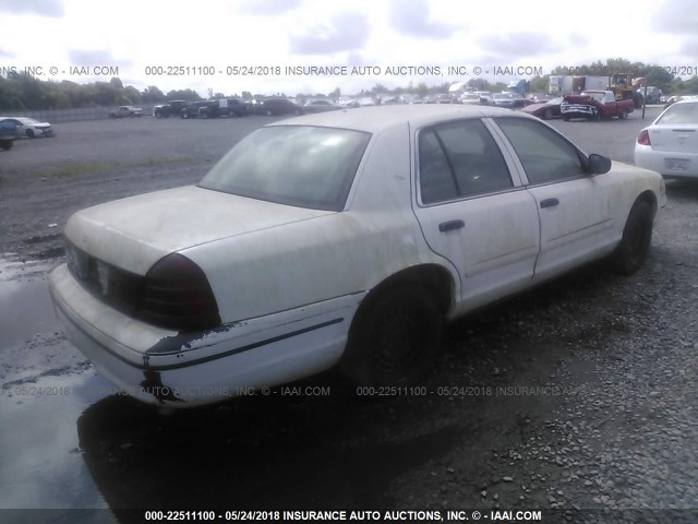 2FAFP71W3YX102784 - 2000 FORD CROWN VICTORIA POLICE INTERCEPTOR WHITE photo 4