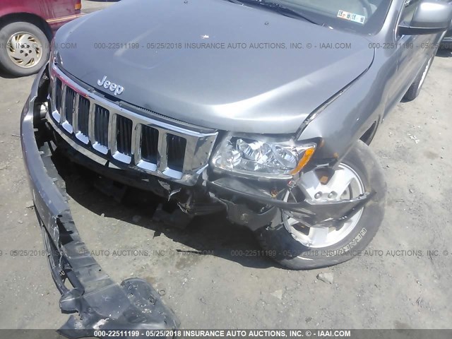 1C4RJFAGXCC164975 - 2012 JEEP GRAND CHEROKEE LAREDO SILVER photo 6