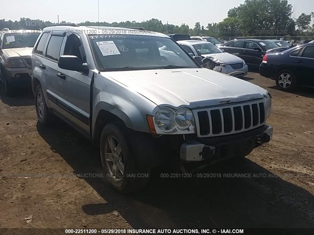 1J4GR48K15C639215 - 2005 JEEP GRAND CHEROKEE LAREDO/COLUMBIA/FREEDOM 银色 照片 1