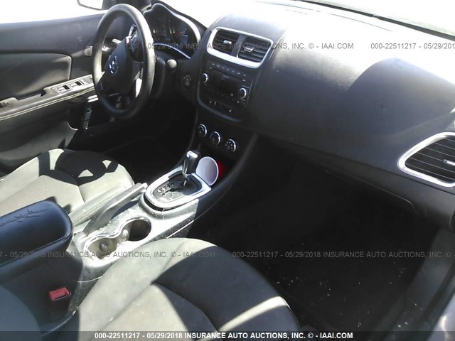 1B3BD4FG3BN562927 - 2011 DODGE AVENGER EXPRESS 银色 照片 5