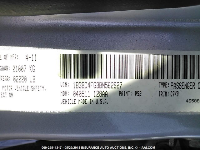 1B3BD4FG3BN562927 - 2011 DODGE AVENGER EXPRESS SILVER photo 9