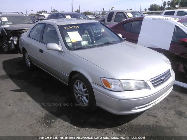 4T1BF28KXYU110093 - 2000 TOYOTA CAMRY LE/XLE GRAY photo 1