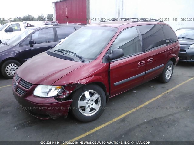 1D8GP45R57B247829 - 2007 DODGE CARAVAN SXT RED photo 2