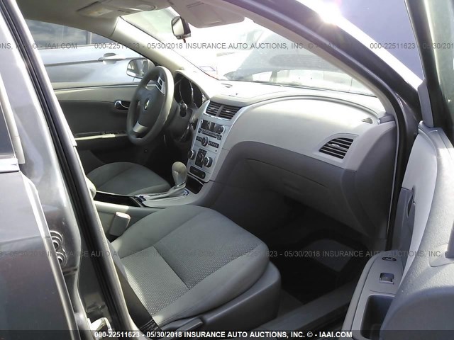 1G1ZG57B78F156318 - 2008 CHEVROLET MALIBU LS GRAY photo 5