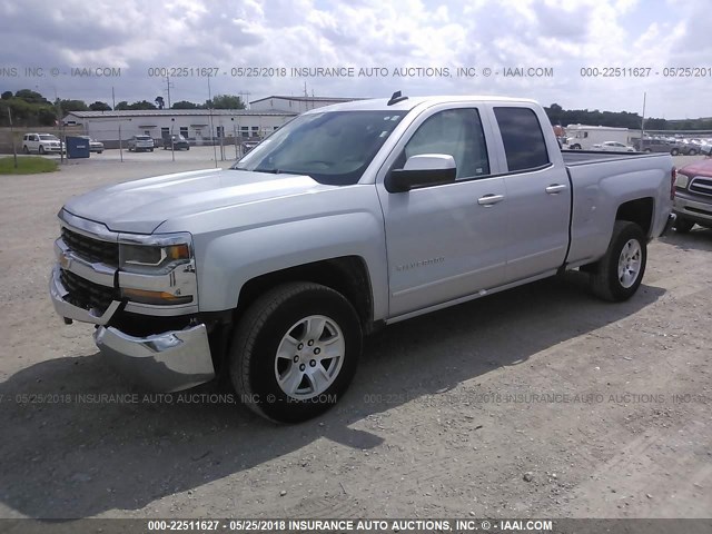1GCRCREC0JZ181331 - 2018 CHEVROLET SILVERADO C1500 LT Silber Foto 2