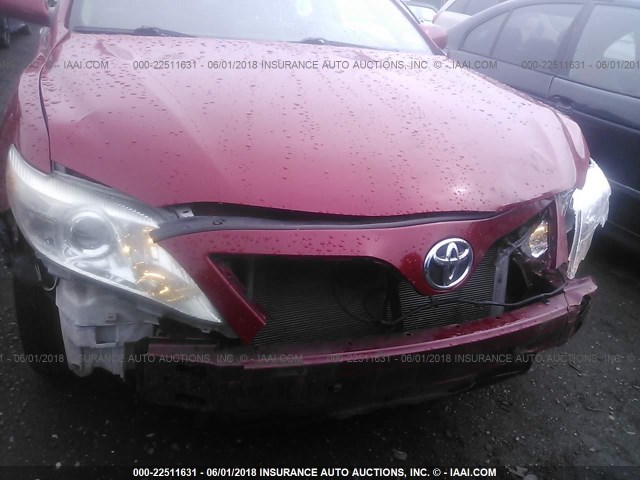 4T1BF3EK4AU108047 - 2010 TOYOTA CAMRY SE/LE/XLE 红色 照片 6