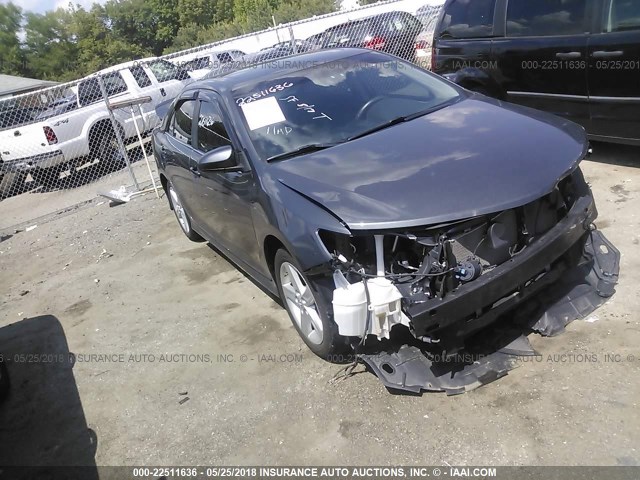 4T1BF1FKXCU087713 - 2012 TOYOTA CAMRY SE/LE/XLE BLACK photo 1