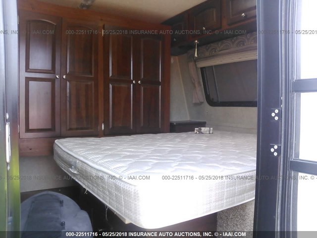 4X4TRLB29DD124036 - 2013 FOREST RIVER ROCKWOOD 2604  BEIGE photo 5