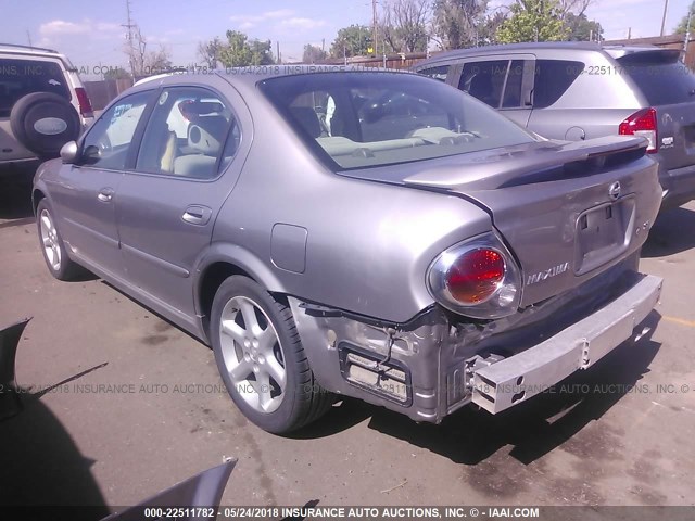 JN1DA31D32T422222 - 2002 NISSAN MAXIMA GLE/GXE/SE SILVER photo 3